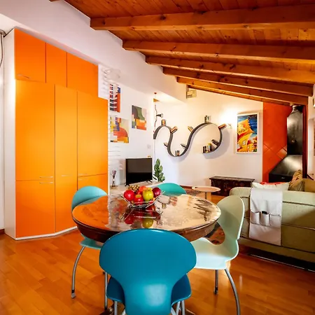 Elegant Colorful - *
