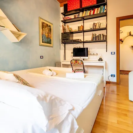 Daire Elegant Colorful - Verona